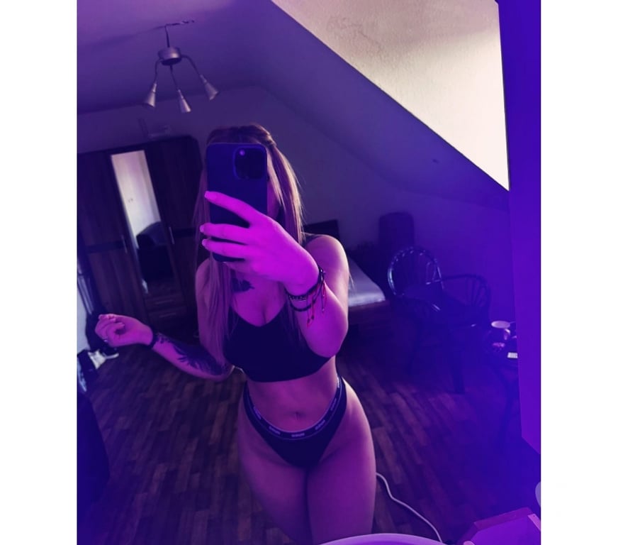 Escorts Cambridgeshire Cambridge - Photos for Ana sexy 🪩 🔝HOTTEST BLONDE 🔝new🔞Party