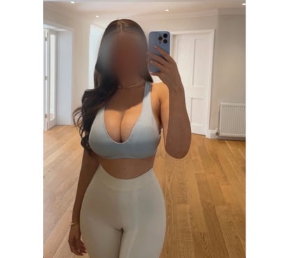  Escorts Churwell Leeds - Photos for English Abbie brunette companion