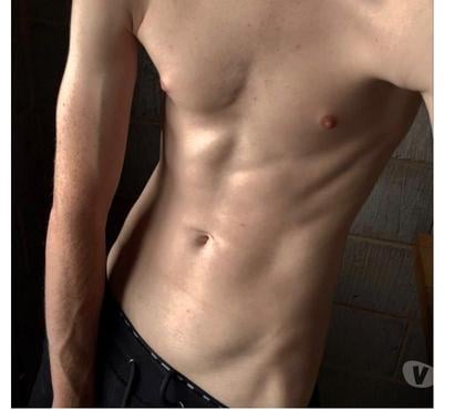 Gay Escorts Lees Oldham - Photos for Hung Postie 4 U