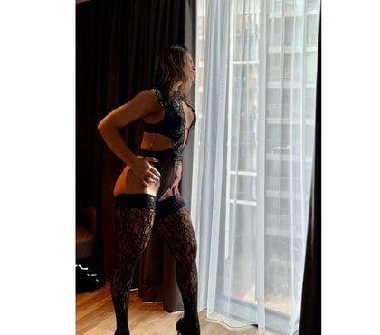 Escorts Banstead Reigate and Banstead - Photos for Bia sweetie ♥️ girls