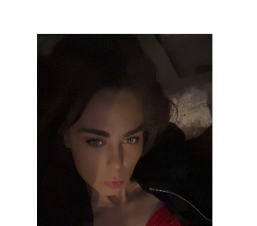 Escorts Fermanagh and Omagh Omagh - Fermanagh and Omagh - Photos for Escorting and Massages