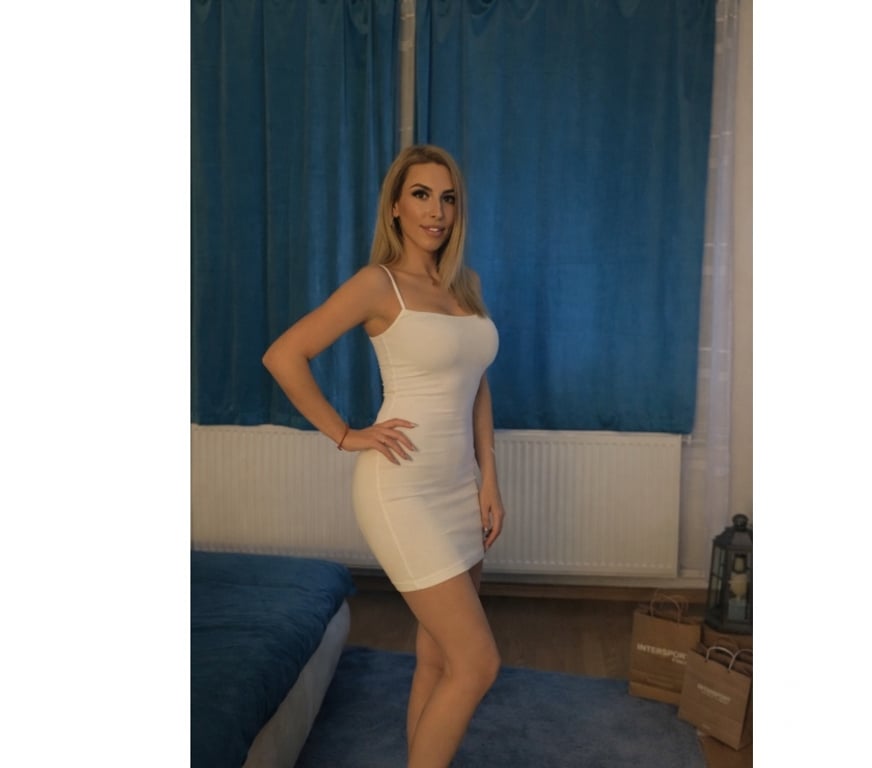 Adult Entertainment South West London Brompton - South West London - Photos for 🔥 Naughty Video Call – Verify VideoCall 🔥