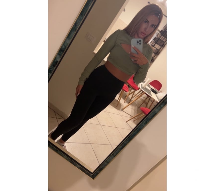 Adult Entertainment Central London Barbican - Central London - Photos for 🔥 Naughty Video Call – Verify VideoCall 🔥