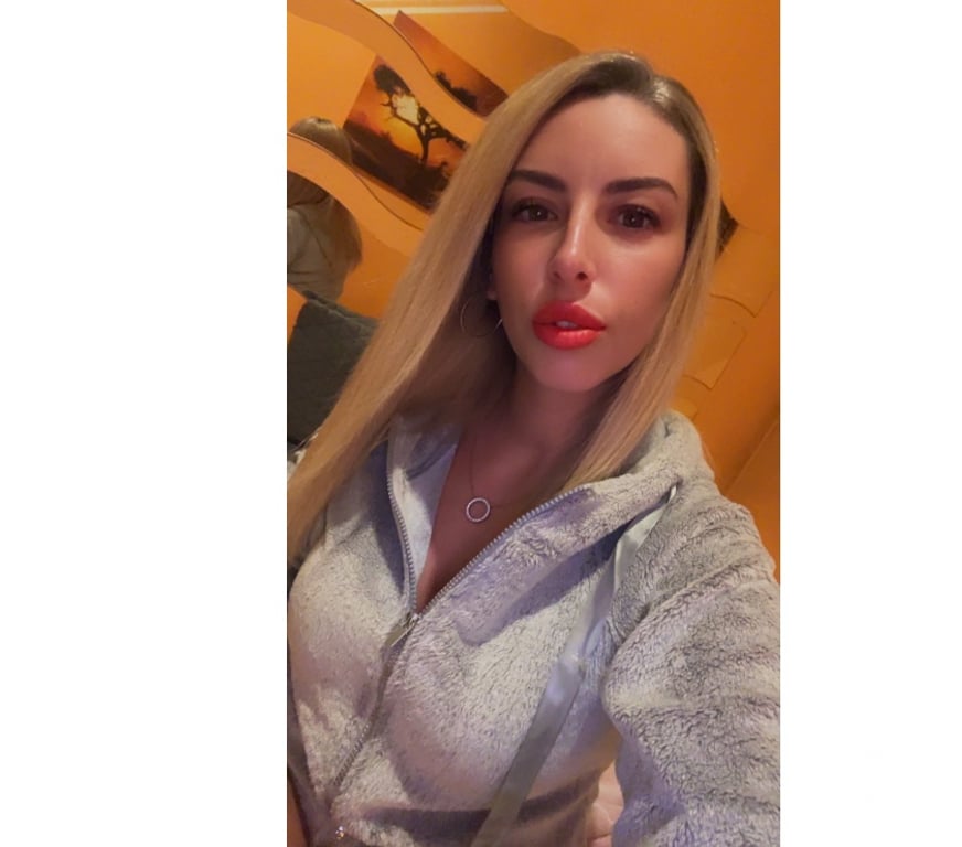 Adult Entertainment Merseyside Liverpool - Photos for 🔥 Naughty Video Call – Verify VideoCall 🔥