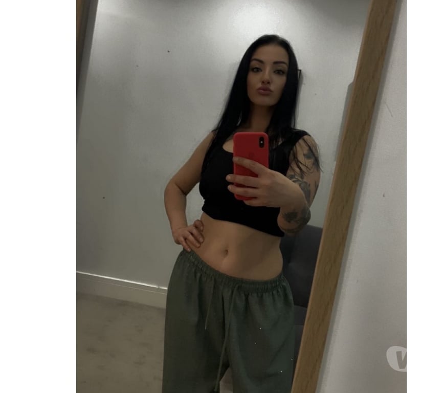 Escorts Bedfordshire Luton - Photos for Out-Call Escorts around Luton