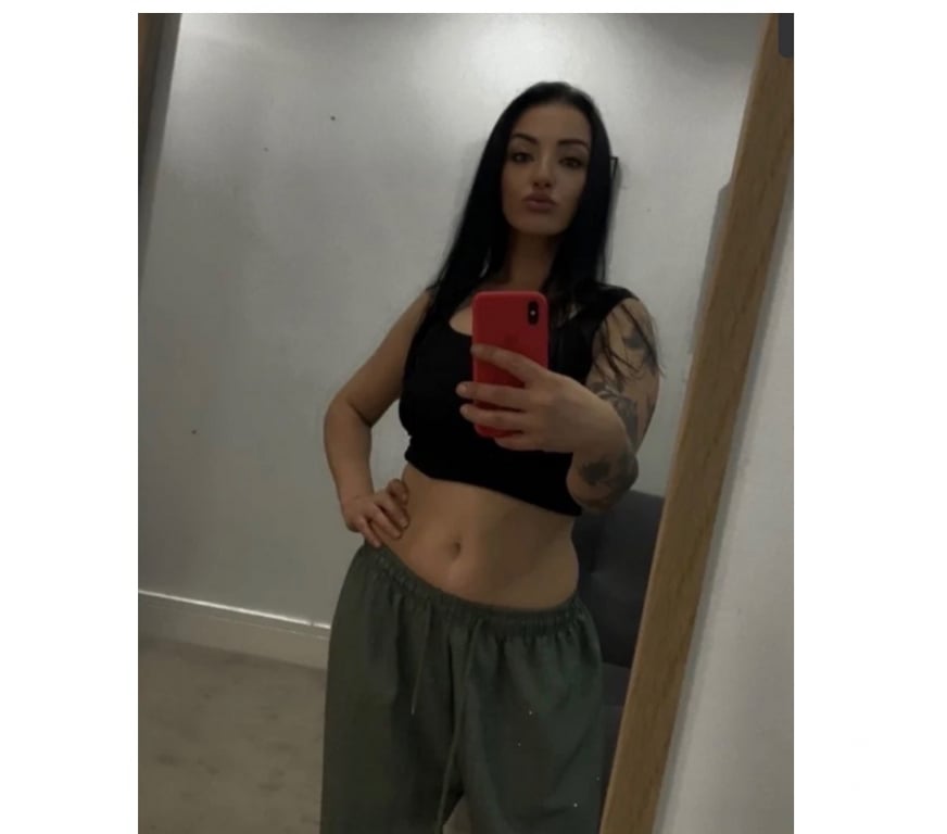 Escorts Hertfordshire Stevenage - Photos for Out-Call Escorts around Stevenage