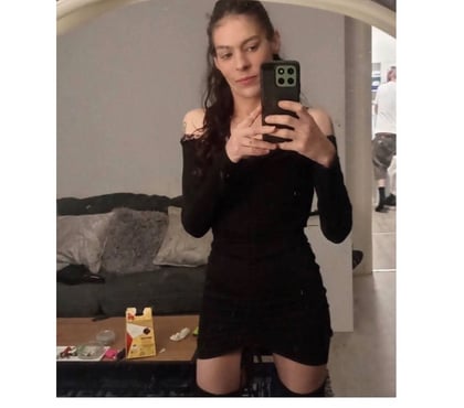 Escorts Luton Town Centre Luton - Photos for Out-Call Escorts around Luton