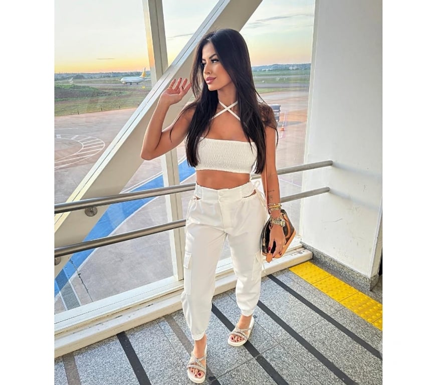 Escorts Barnet Edgware - Barnet - Photos for £40 ONLY 🔥 RENATA SPICY SENSATION 🇧🇷 EDGWARE HA8