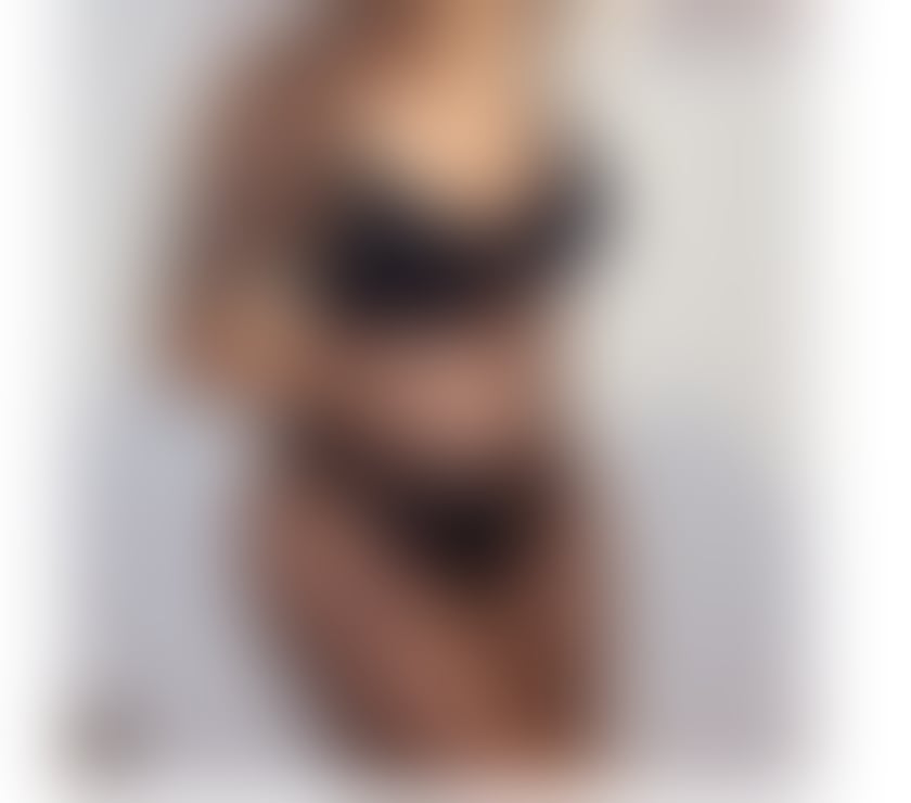 Escorts Staffordshire East Staffordshire - Photos for Ready for a memorable time!?