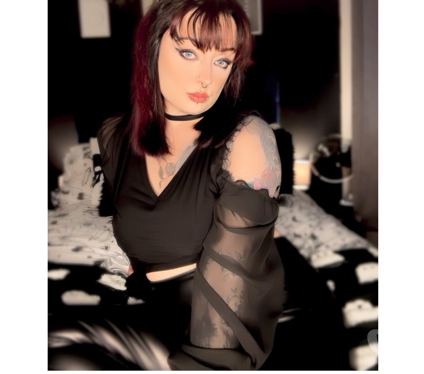 Adult Entertainment West Midlands Coventry - Photos for Live Video Calls 🖤BRITISH Redhead Goth🖤 07849682033