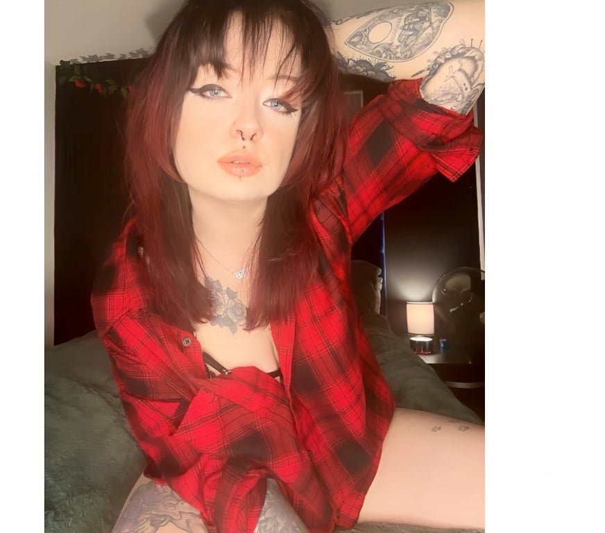Adult Entertainment West Midlands Coventry - Photos for Live Video Calls 🖤BRITISH Redhead Goth🖤 07849682033