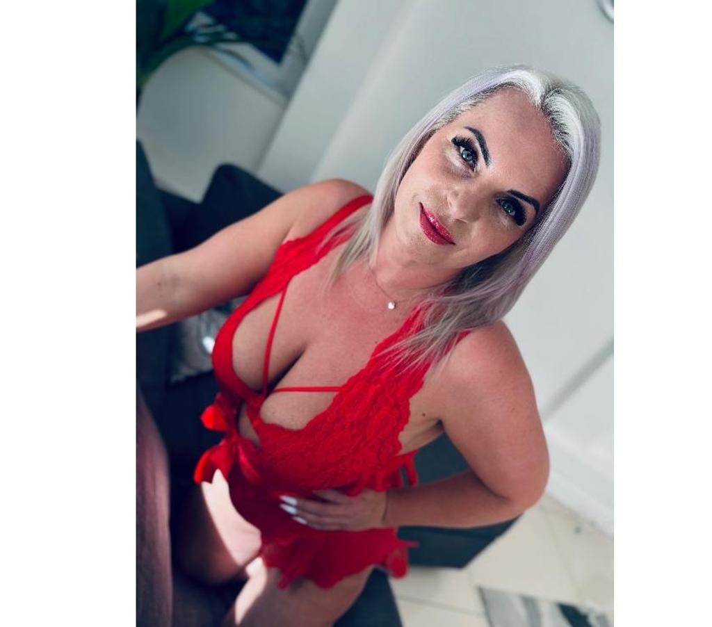 Escorts Reading Reading Town Centre - Reading - Photos for đź’—Luna is here again for short term!đź’—