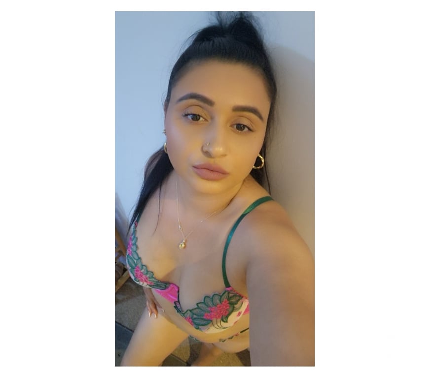 Escorts Warwickshire Rugby - Photos for Alina party girl outcall only party