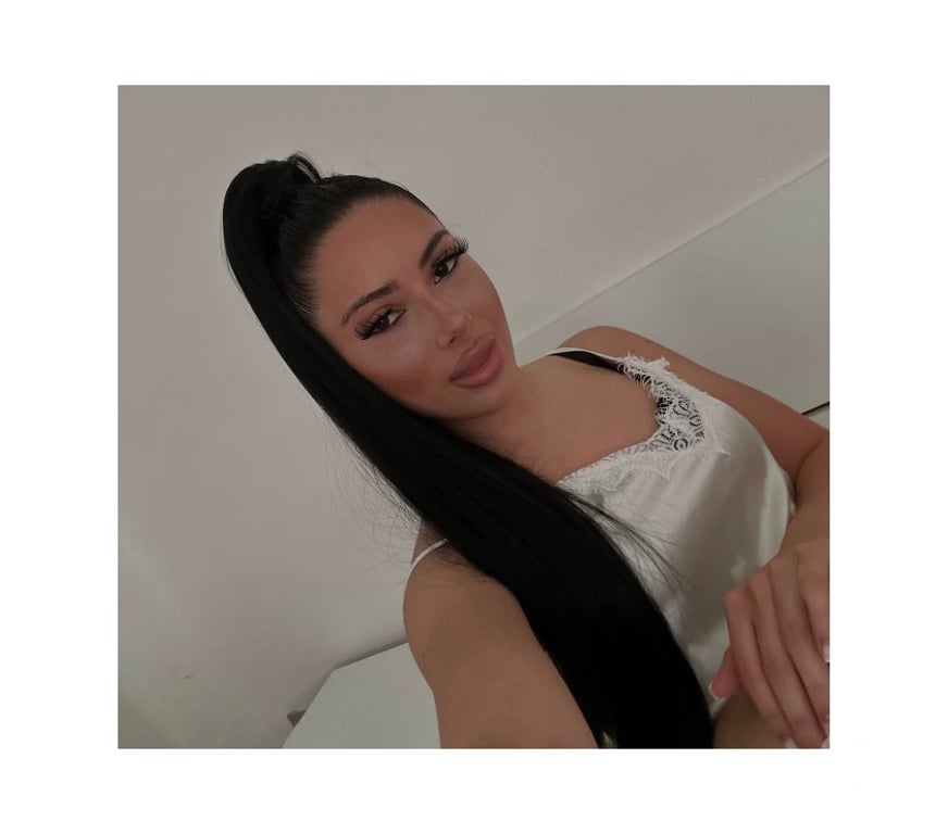 Escorts West London Ealing - West London - Photos for ⭐ New Asian Amazing Shoreditch Escort 🔥
