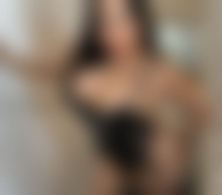Escorts West London Hounslow - Photos for Your Dream Companion 🌹 London’s Best VIP 🌟