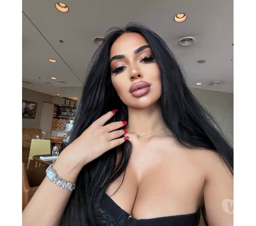 Escorts South West London Gloucester Road - South West London - Photos for Captivating London Escort 💎 Exclusive Outcalls Only 🏨