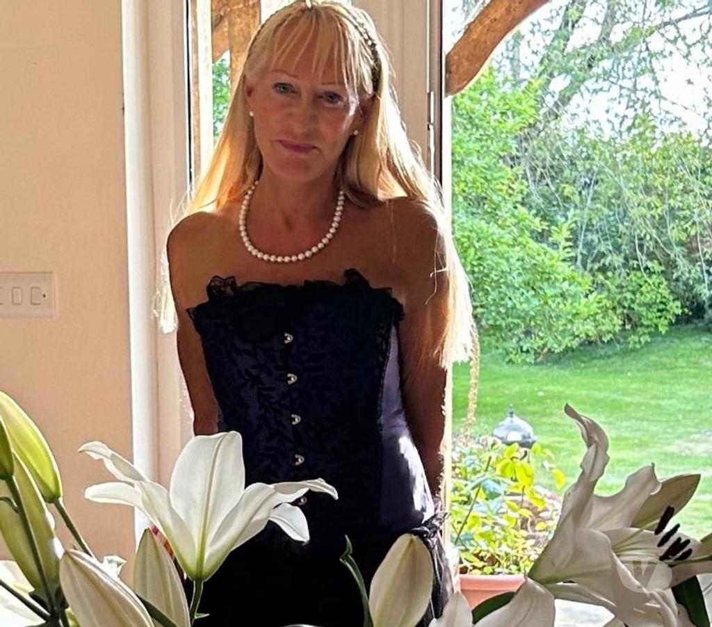 Escorts Suffolk West Suffolk - Photos for poshgirl sophisticated Lady