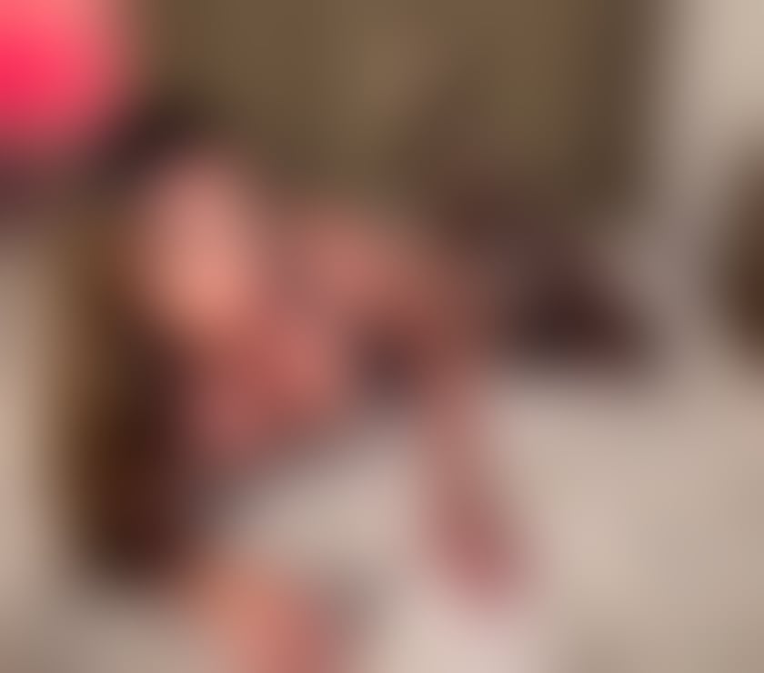 Escorts Fulham Broadway South West London - Photos for Samantha Trans Woman