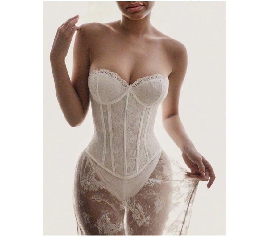 Escorts Edinburgh Craigentinny - Edinburgh - Photos for Distinguished Black Courtesan at the heart of Edinburgh