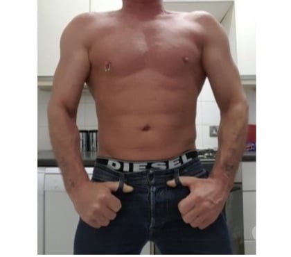 Photos for Top xxl hung earls court