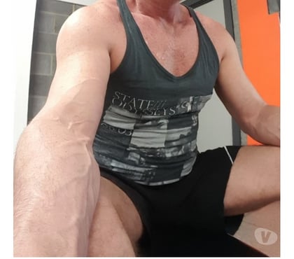 Gay Escorts Earls Court South West London - Photos for xxl hung see link..