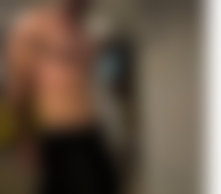  Gay massage West Yorkshire Leeds - Photos for Good looking male model available for outcalls