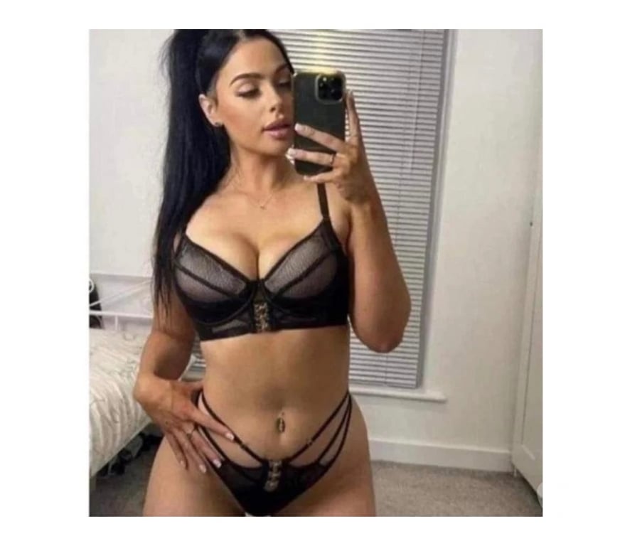 Escorts Windsor and Maidenhead Wraysbury - Windsor and Maidenhead - Photos for Jesica sexy🍓available for outcall 🍷