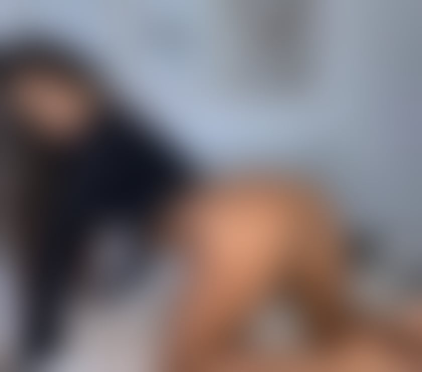 Escorts Hampton Wick Kingston Upon Richmond upon Thames - Photos for Amira sexy girl 🍑💕Playful Companion Escort🍷