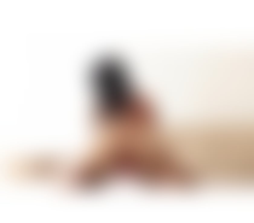 Escorts West Yorkshire Kirklees - Photos for Sweetie Luna new girl