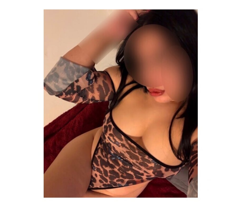 Escorts West Yorkshire Kirklees - Photos for Sweetie Luna new girl