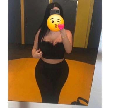 Escorts Hendon North West London - Photos for Amazing mix of Arabic girl