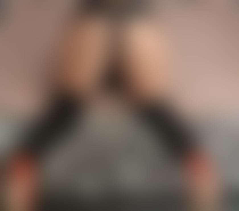 Escorts West Yorkshire Leeds - Photos for Busty Mature Lady for Mature Gents 07836759609