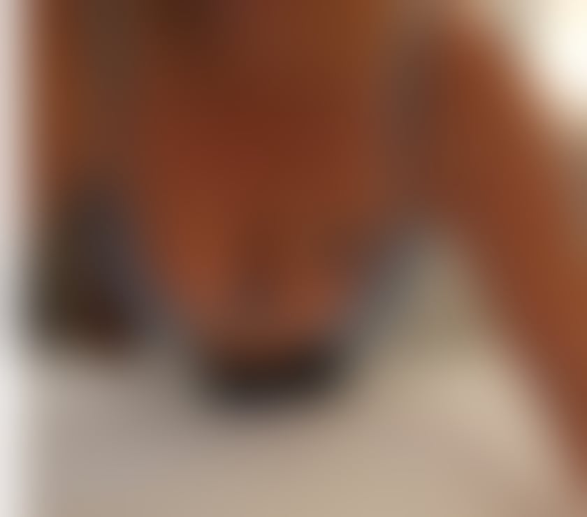 Escorts West Yorkshire Leeds - Photos for Busty Mature Lady for Mature Gents 07836759609