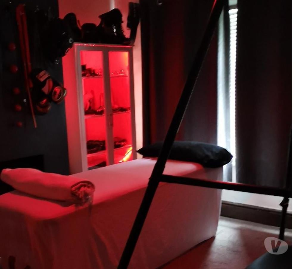 Gay massage West Midlands Birmingham - Photos for Top Master with full playroom.