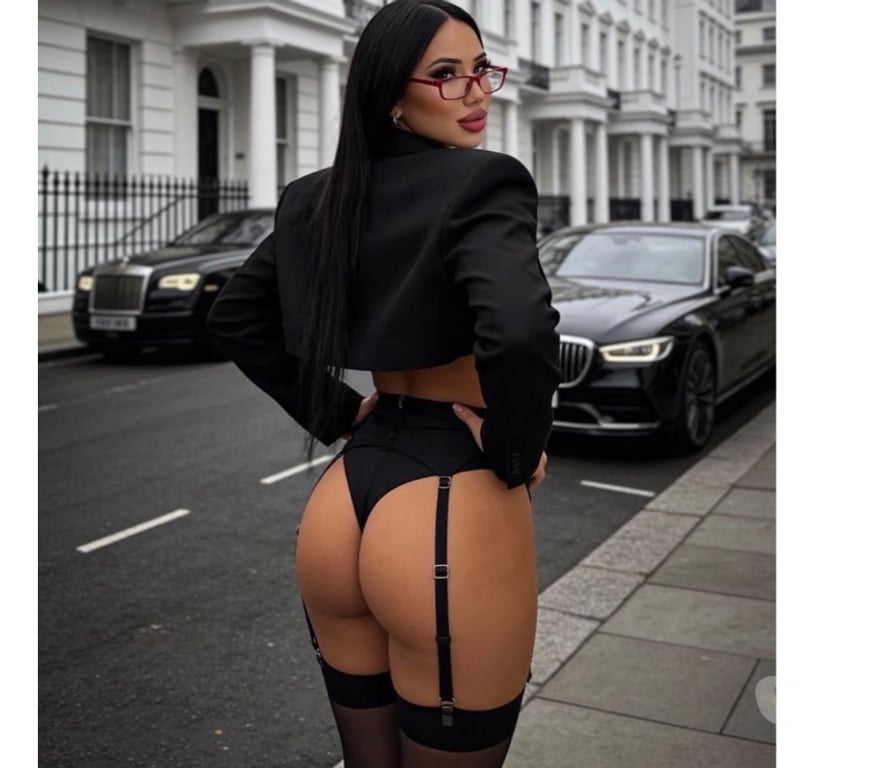 Escorts East London Redbridge - Photos for KIARA 💯FREAK ASS 💕LATINAS❤️PARTY GIRL🍾