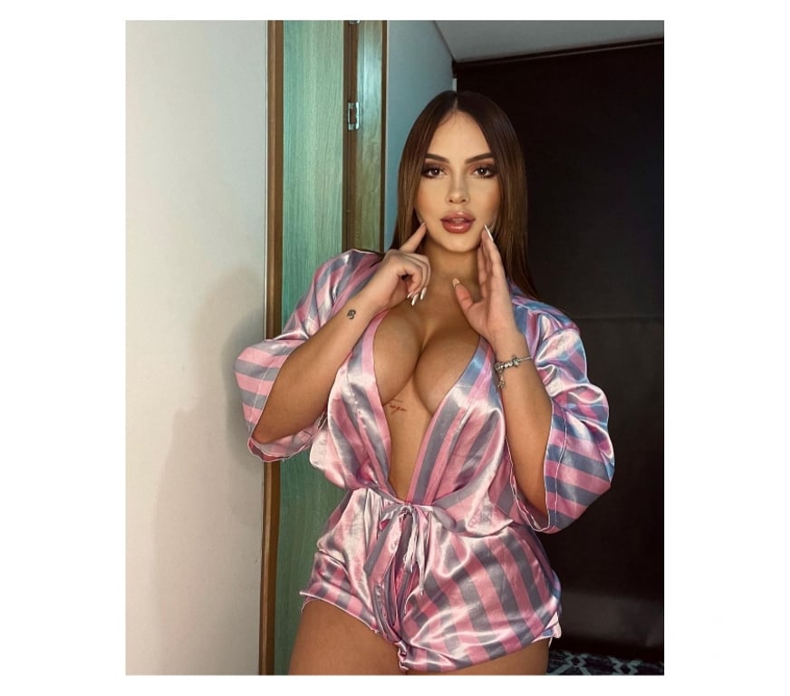 Escorts North London Edmonton - North London - Photos for ALICE 🔝AVAILABLE IN EDMONTON 📍N9☎️07858396177