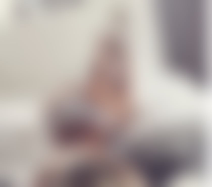 Escorts Surrey Waverley - Photos for ENGLISH Ex-stocking Model Cranleigh Surrey Gu6 location
