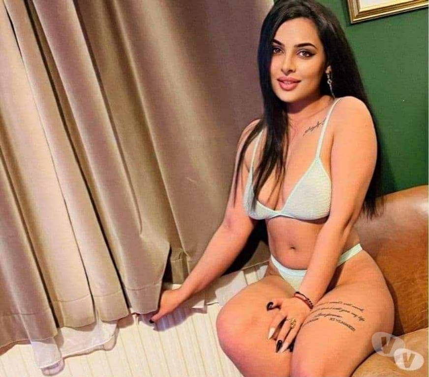 Escorts West London Hounslow - Photos for 😘curvy body❣️full party❤️