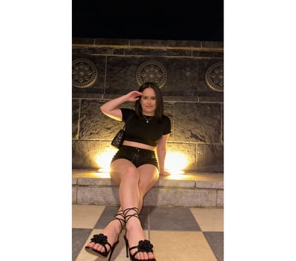  Escorts London Heathrow Airport Hillingdon - Photos for 👑 Crimson Dreams & Silky Whispers in Hounslow 💋