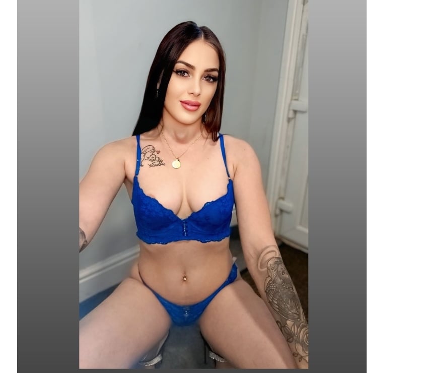 Escorts and Massages Coventry City Centre Coventry - Photos for Delia back party girl 🫦