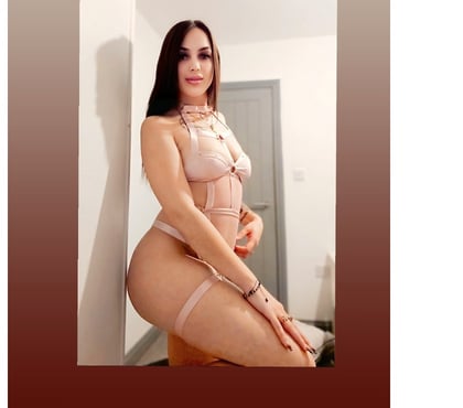 Escorts and Massages Coventry City Centre Coventry - Photos for Delia party girl 🫦