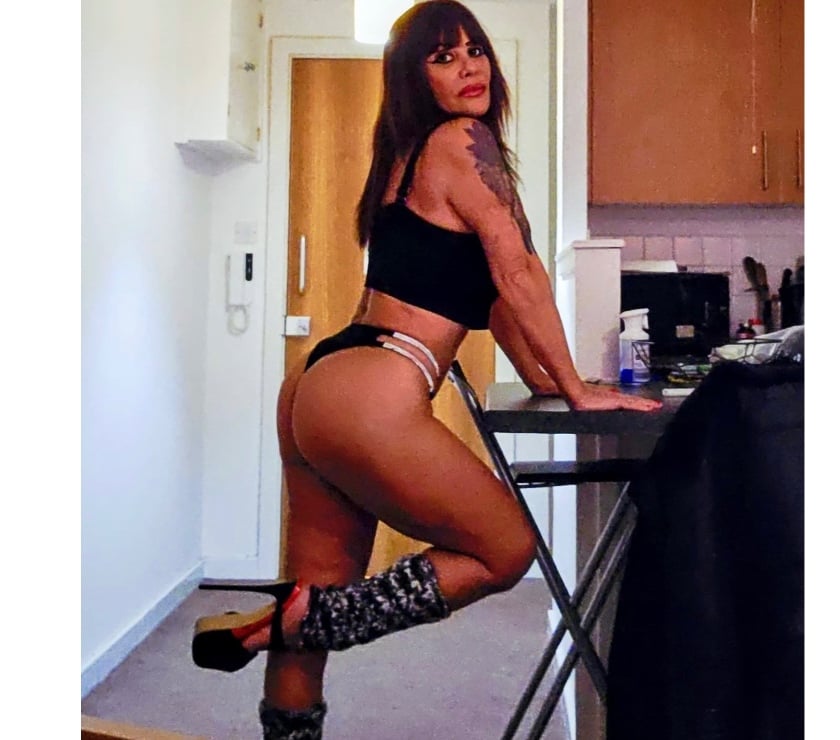 Escorts Glasgow City Centre Glasgow - Photos for FABY 🇧🇷 🎥come see me you won't regret it❤️