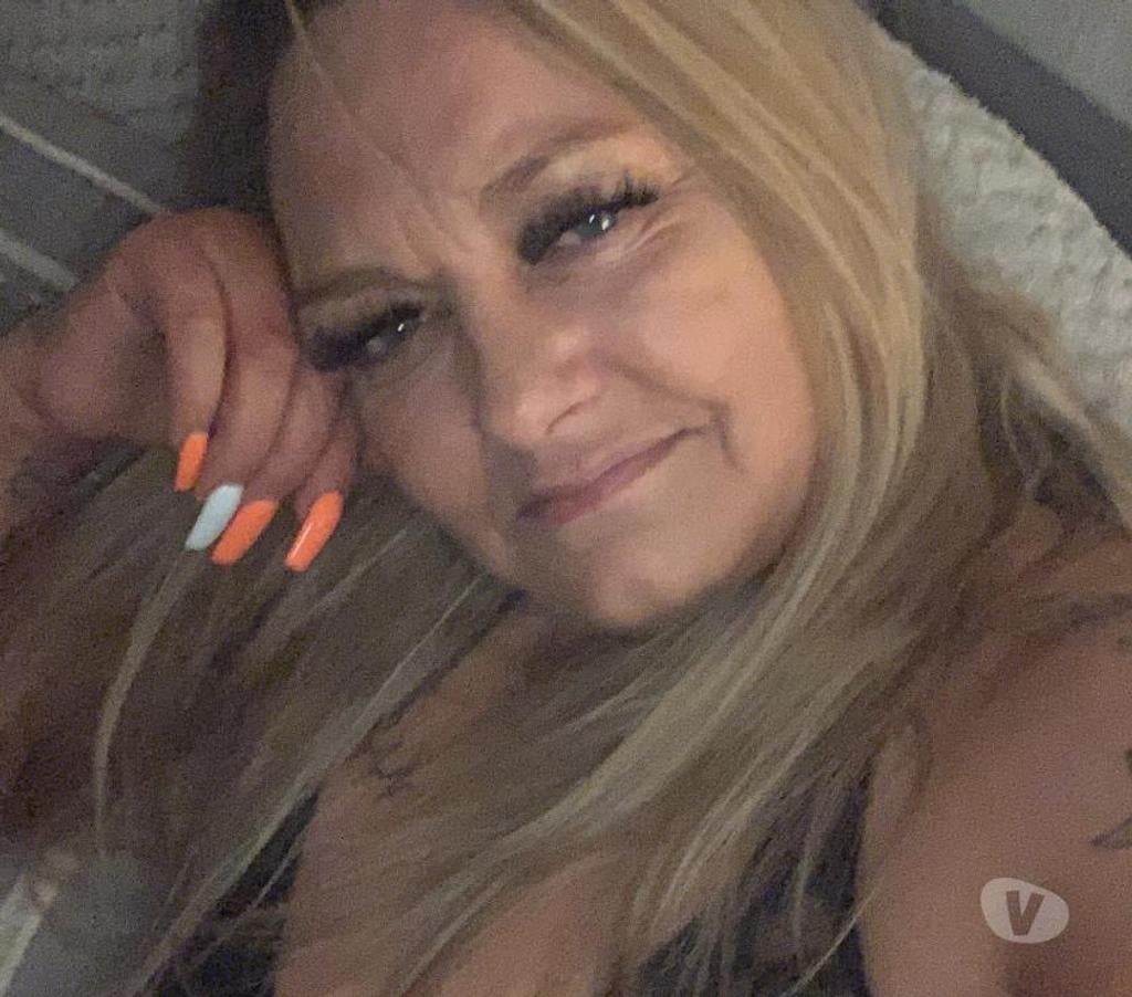Escorts South Yorkshire Sheffield - Photos for lucious lips (i don’t mean them on my face lol)