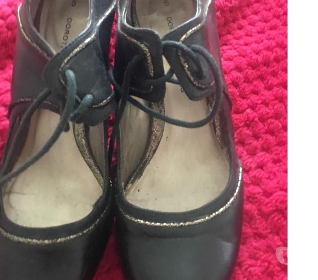 hand made dresses Hertfordshire Dacorum - Photos for Ladies Black Shoes size 5