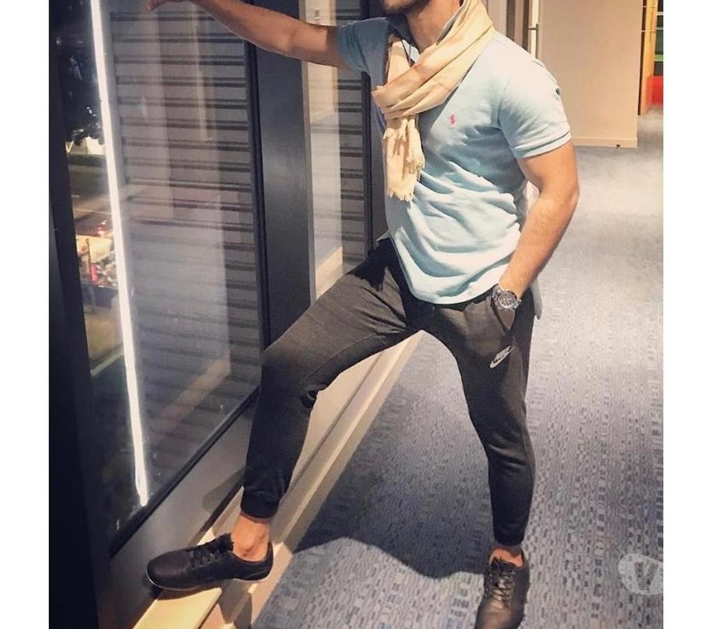 Escorts Greater Manchester Manchester - Photos for Straight male escort for women only