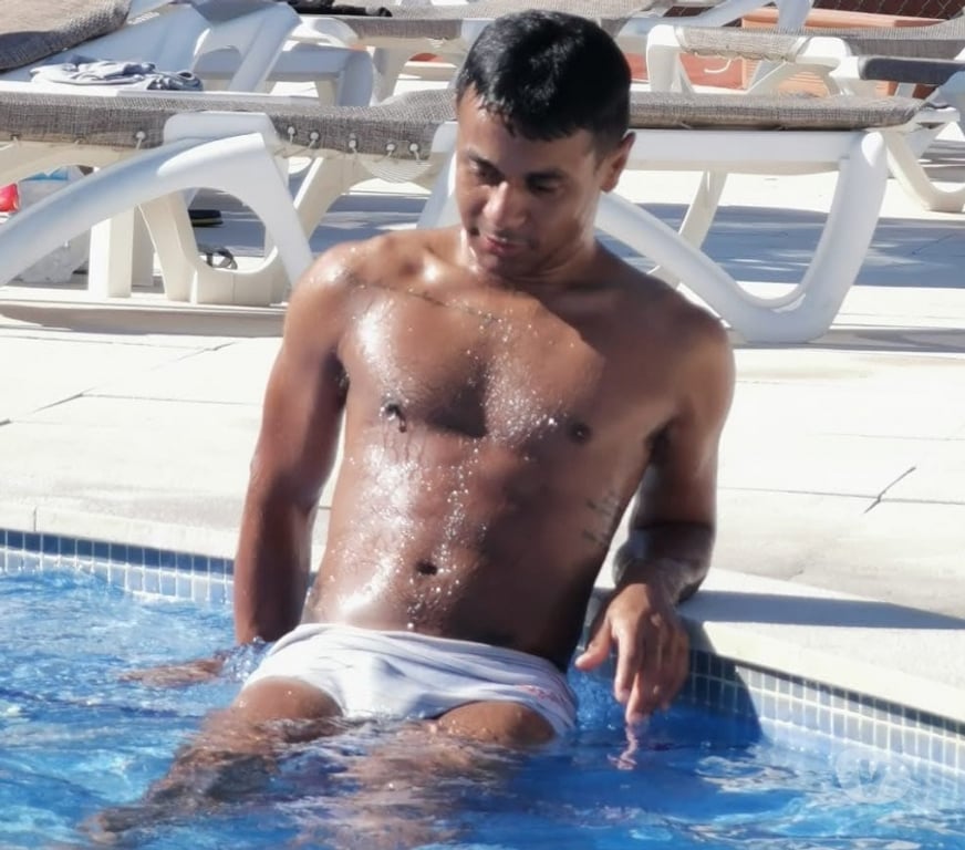  Gay massage County of Herefordshire Hatfield - County of Herefordshire - Photos for Brazilian Guy For Your Pleasure in Hatfield
