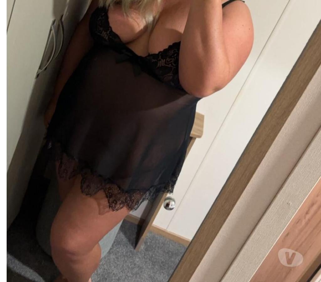 Escorts Tyne and Wear Gateshead - Photos for Big Tit MILF - English