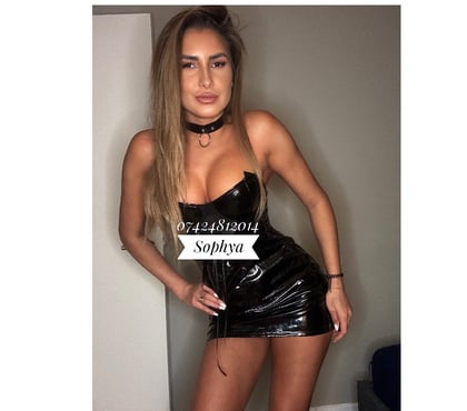 Escorts Glasgow City Centre Glasgow - Photos for 🔞Sophya💯REAL🔞 ! GFE.OWO.🫦 🖤🥂