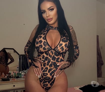 Escorts and Massages Doncaster City Centre Doncaster - Photos for PARTY GIRLšā¤ļøHOOT NO RUSH CONFIRM VIDEO