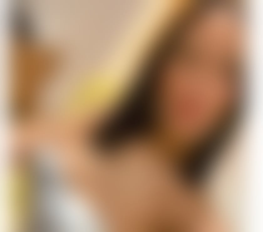 Escorts and Massages Earls Court South West London - Photos for Naughty SexyGabi